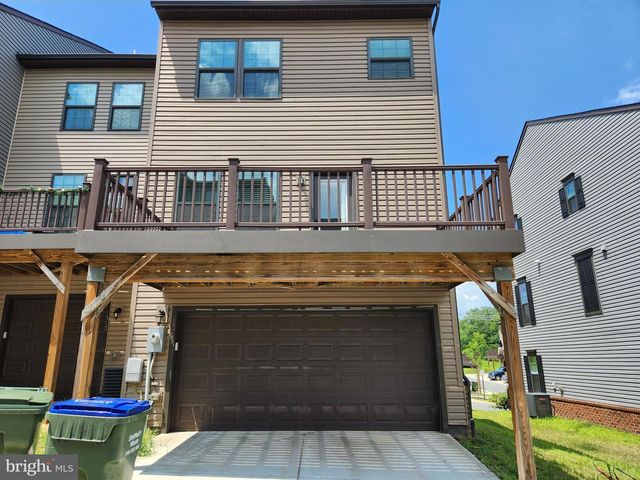 1315 TRESTLE DR, Fredericksburg, VA 22401