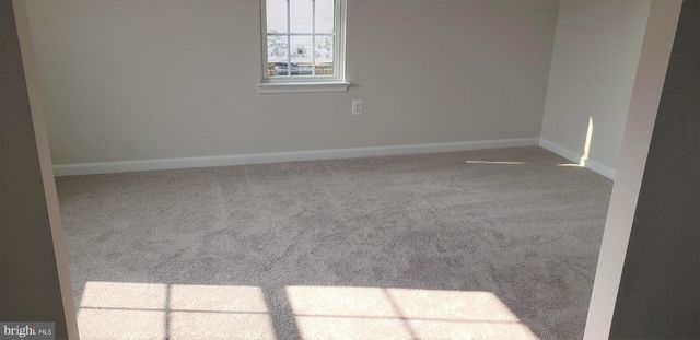 1315 TRESTLE DR, Fredericksburg, VA 22401