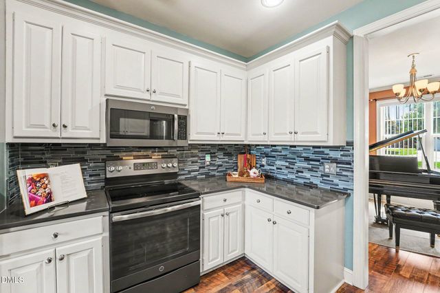 32 Avondale Drive, Lillington, NC 27546