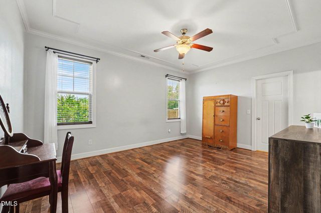 32 Avondale Drive, Lillington, NC 27546