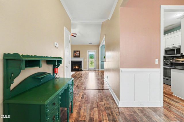 32 Avondale Drive, Lillington, NC 27546