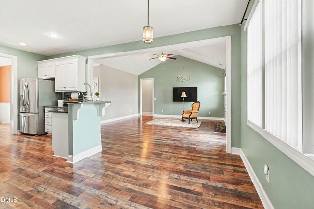 32 Avondale Drive, Lillington, NC 27546