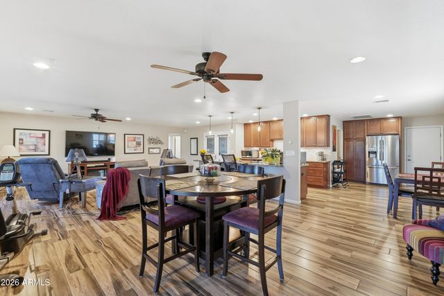 18410 N 104TH Avenue N, Sun City, AZ 85373