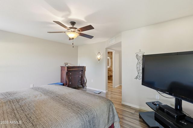 18410 N 104TH Avenue N, Sun City, AZ 85373