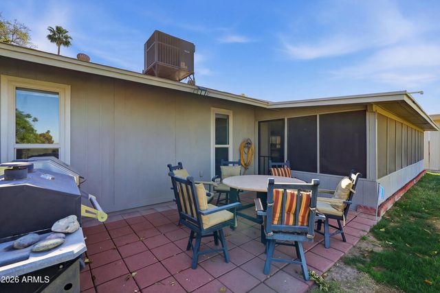 18410 N 104TH Avenue N, Sun City, AZ 85373