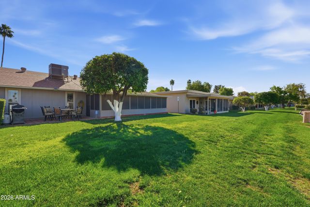 18410 N 104TH Avenue N, Sun City, AZ 85373