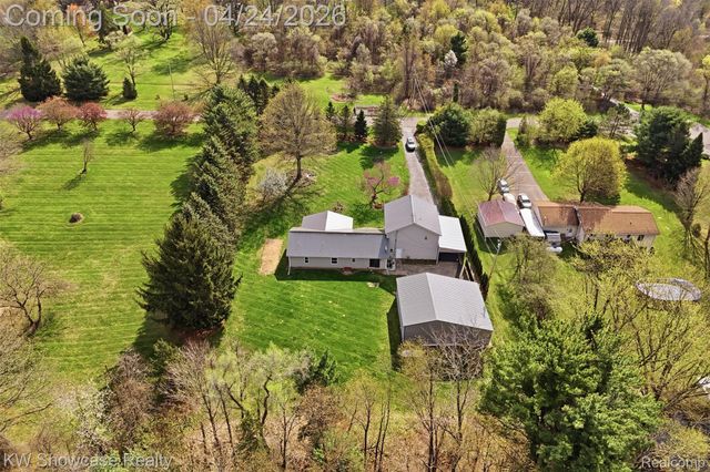 3708 Hideaway Court, Brighton Township, MI 48114
