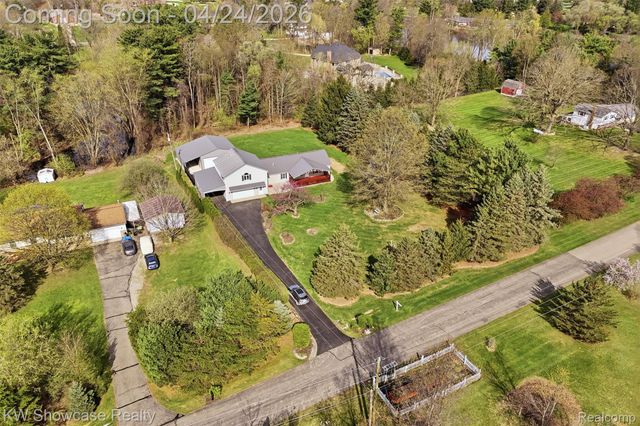 3708 Hideaway Court, Brighton Township, MI 48114