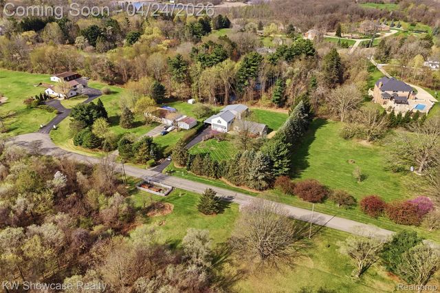 3708 Hideaway Court, Brighton Township, MI 48114