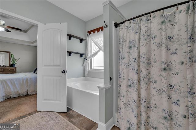 102 McEwen Court, Perry, GA 31069