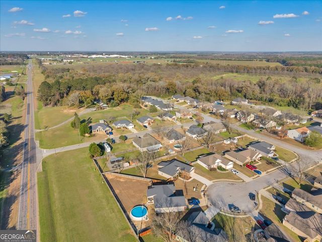 102 McEwen Court, Perry, GA 31069