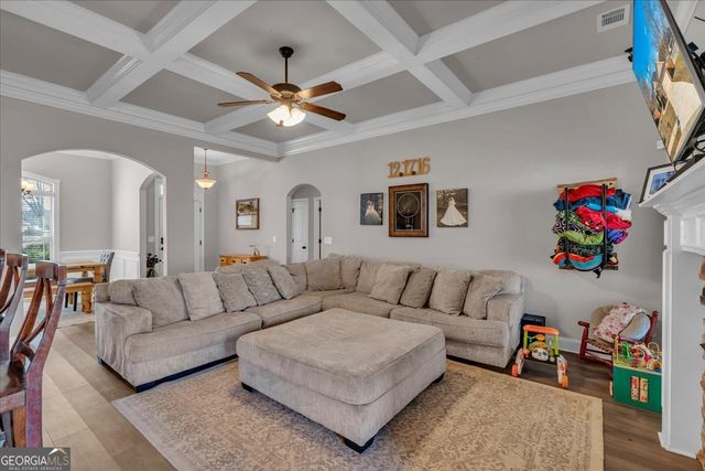 102 McEwen Court, Perry, GA 31069