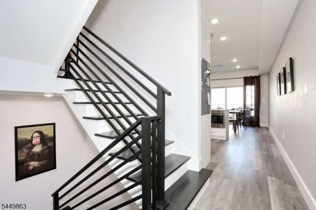 93 Prospect St, Garfield City, NJ 07026