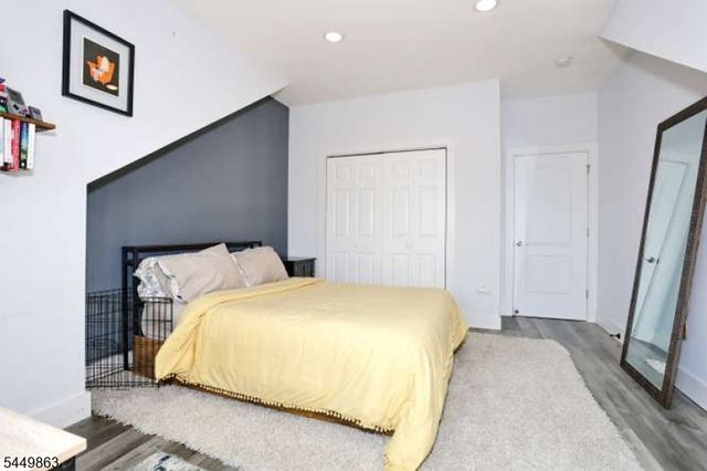 93 Prospect St, Garfield City, NJ 07026