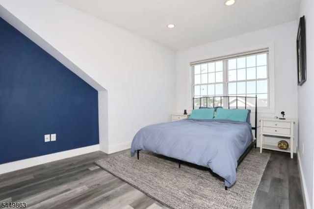 93 Prospect St, Garfield City, NJ 07026