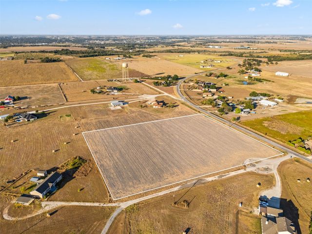 100 Battleground CV, Taylor, TX 76574