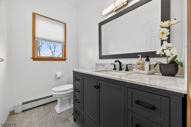 4 Pueblo Trl, Vernon Twp., NJ 07462