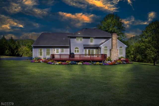 4 Pueblo Trl, Vernon Twp., NJ 07462