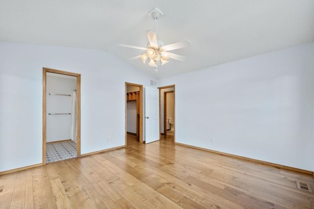 10913 E Longlake St, Wichita, KS 67207