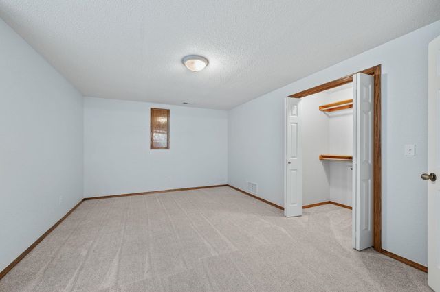 10913 E Longlake St, Wichita, KS 67207