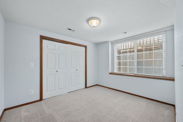 10913 E Longlake St, Wichita, KS 67207