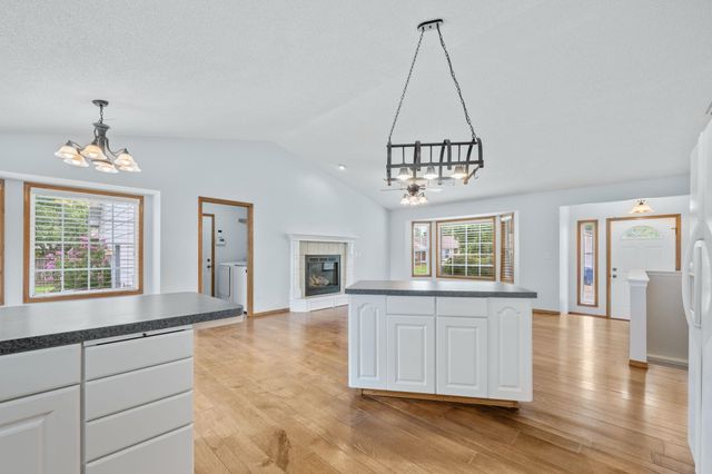 10913 E Longlake St, Wichita, KS 67207