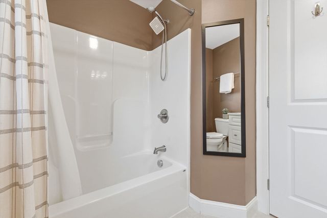 129 Dennison Ave, Framingham, MA 01702