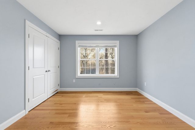 129 Dennison Ave, Framingham, MA 01702