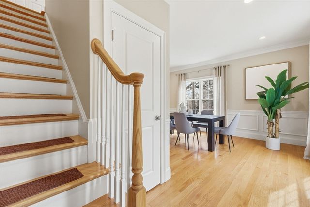 129 Dennison Ave, Framingham, MA 01702