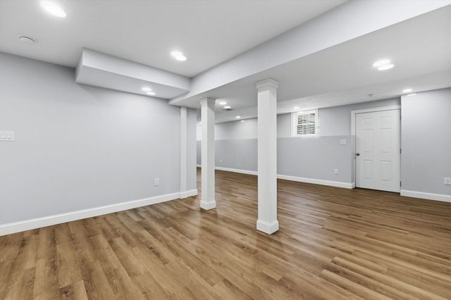 129 Dennison Ave, Framingham, MA 01702