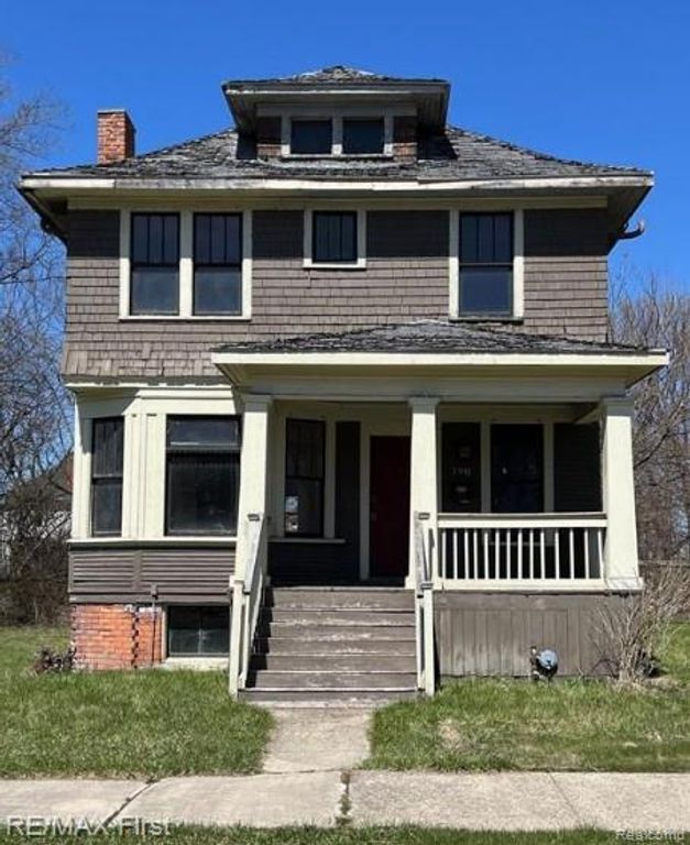 190 W Buena Vista Street, Highland Park, MI 48203