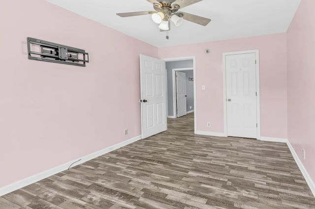 2655 Derby Dr, Clarksville, TN 37040