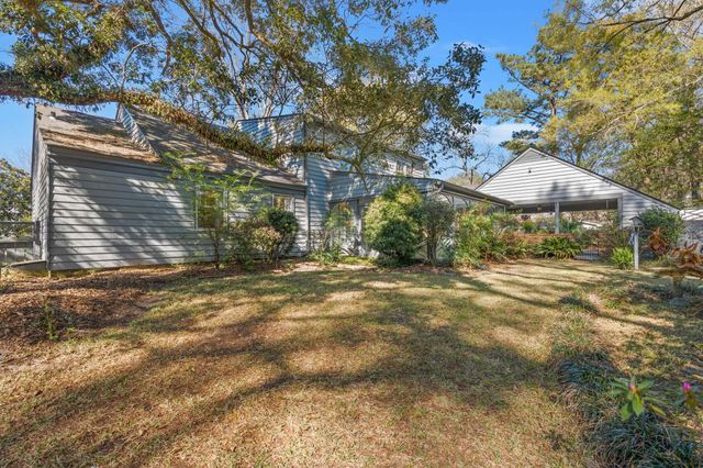 1209 Pinewood Circle, Conway, SC 29526