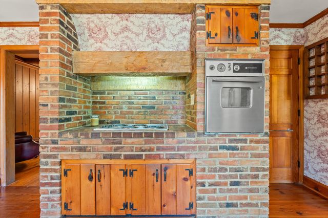 1209 Pinewood Circle, Conway, SC 29526