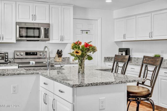 2705 Valley View Drive, Reno, NV 89506