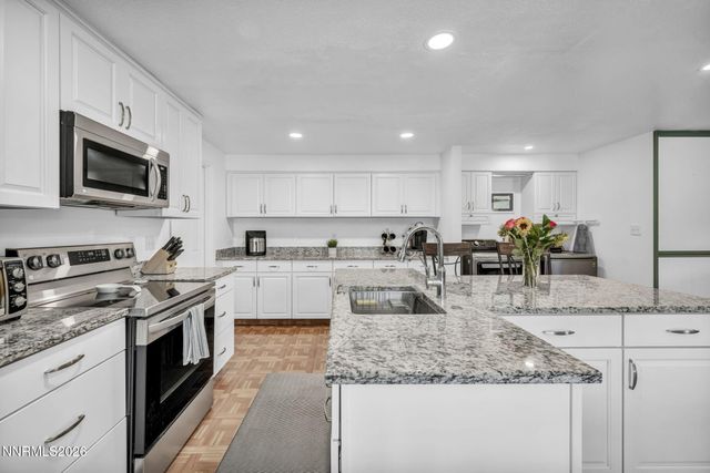 2705 Valley View Drive, Reno, NV 89506