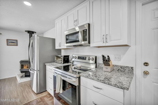 2705 Valley View Drive, Reno, NV 89506