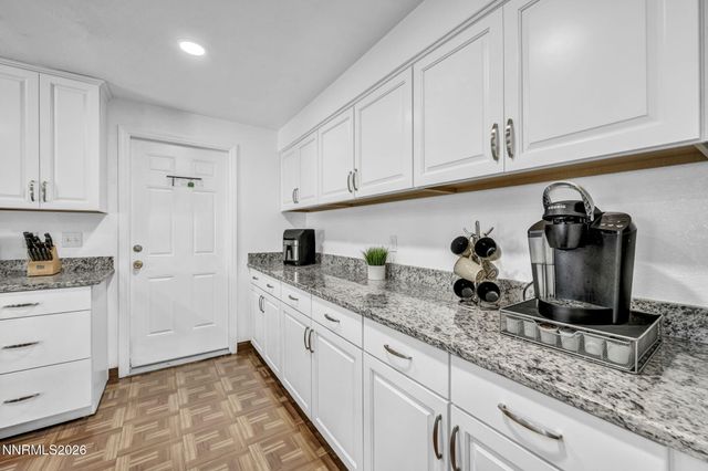 2705 Valley View Drive, Reno, NV 89506