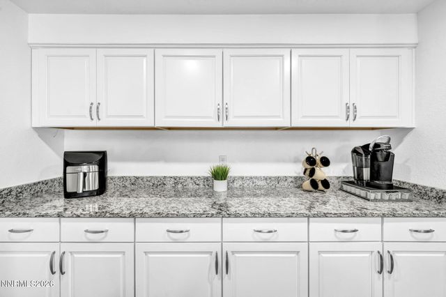 2705 Valley View Drive, Reno, NV 89506