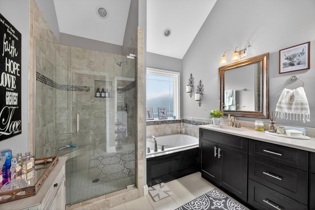 6460 Winlerkorn Lane, Ooltewah, TN 37363