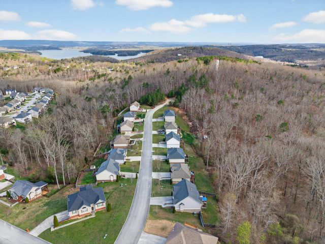 6460 Winlerkorn Lane, Ooltewah, TN 37363