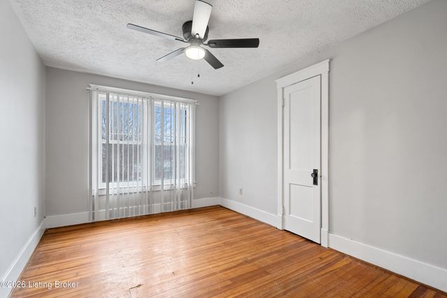 4026 W Broadway, Louisville, KY 40211