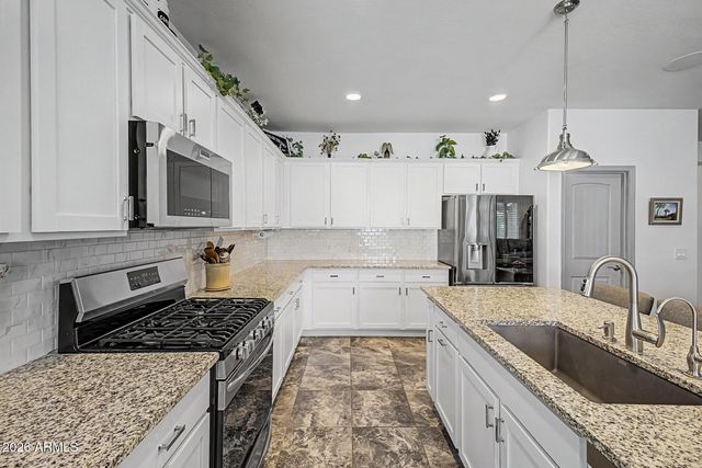 23811 N 170TH Avenue, Surprise, AZ 85387