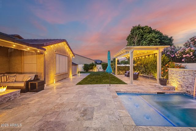 23811 N 170TH Avenue, Surprise, AZ 85387