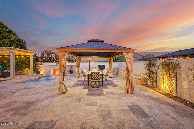 23811 N 170TH Avenue, Surprise, AZ 85387