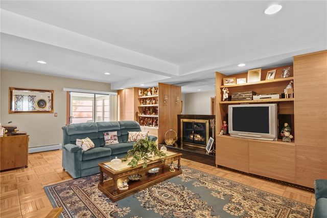 49 Orchard Avenue, Johnston, RI 02919