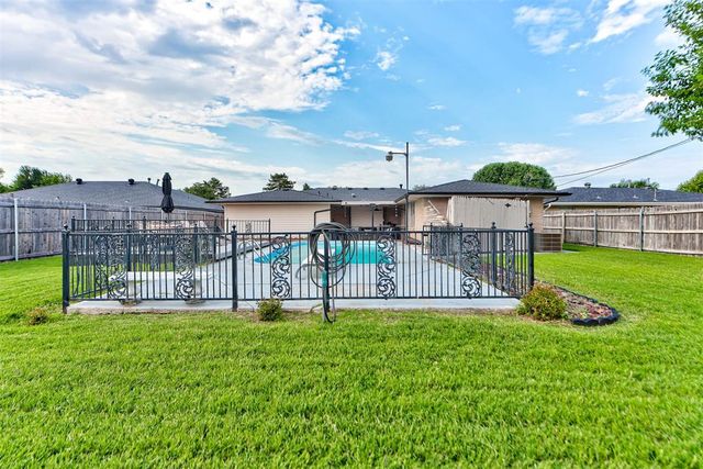2633 SW 75th Street, Oklahoma City, OK 73159