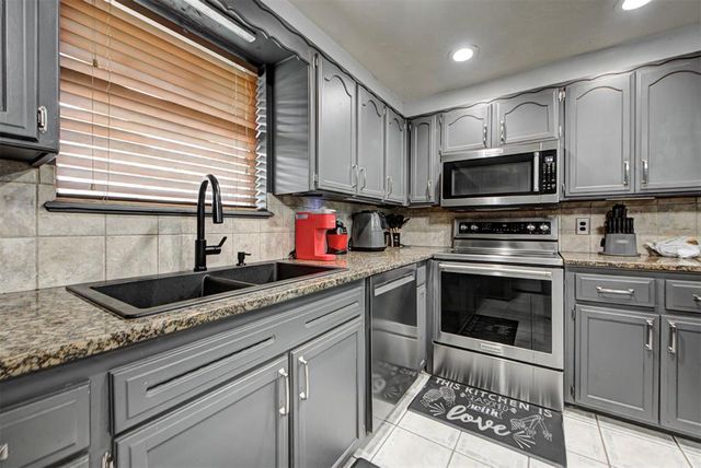 2633 SW 75th Street, Oklahoma City, OK 73159