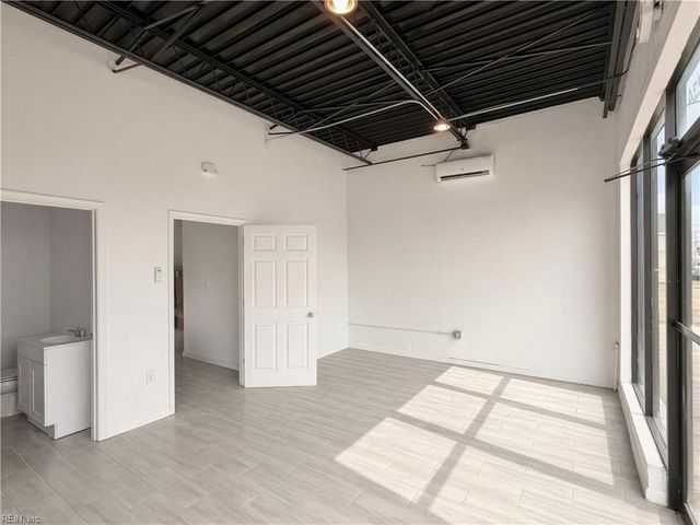 1234 Bainbridge BLVD, Chesapeake, VA 23324