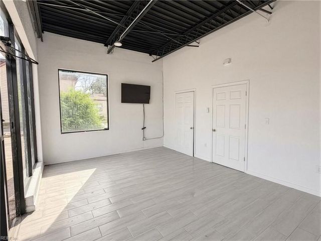 1234 Bainbridge BLVD, Chesapeake, VA 23324